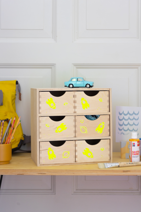 Barva Marabu Glow in the Dark, rumena 322, 200ml