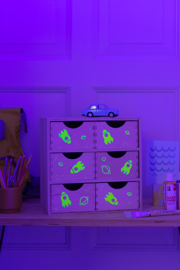 Barva Marabu Glow in the Dark, rumena 322, 200ml