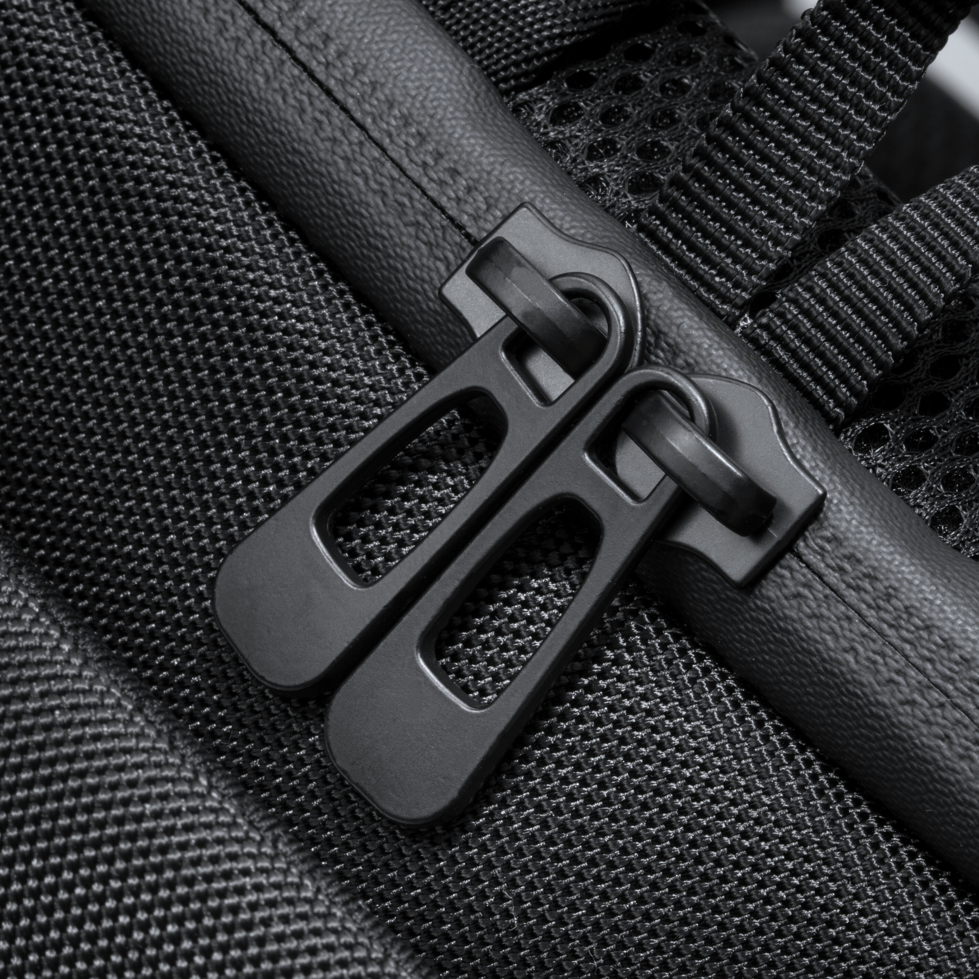 Torba za prenosni računalnik Bizz Pro